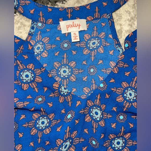 Blouse - Picture 3 of 3